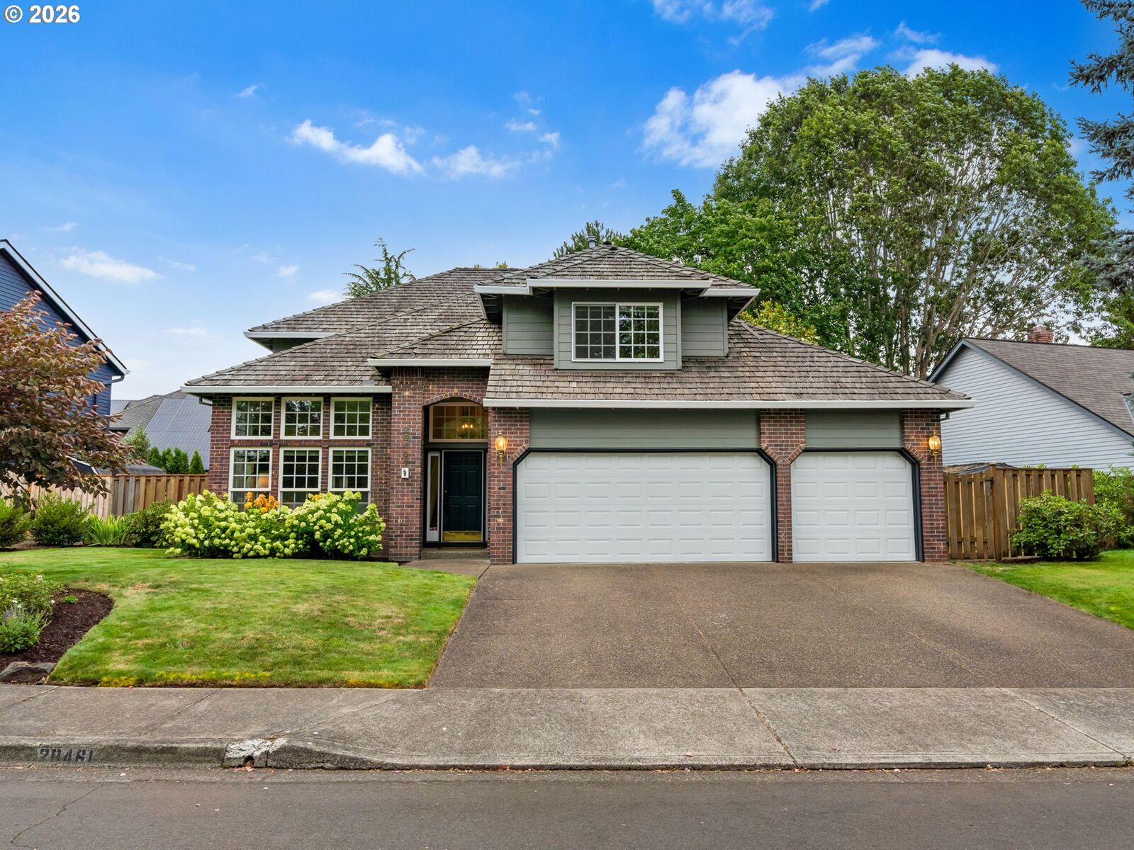 Property Photo: 28461 SW Meadows Loop OR 97070