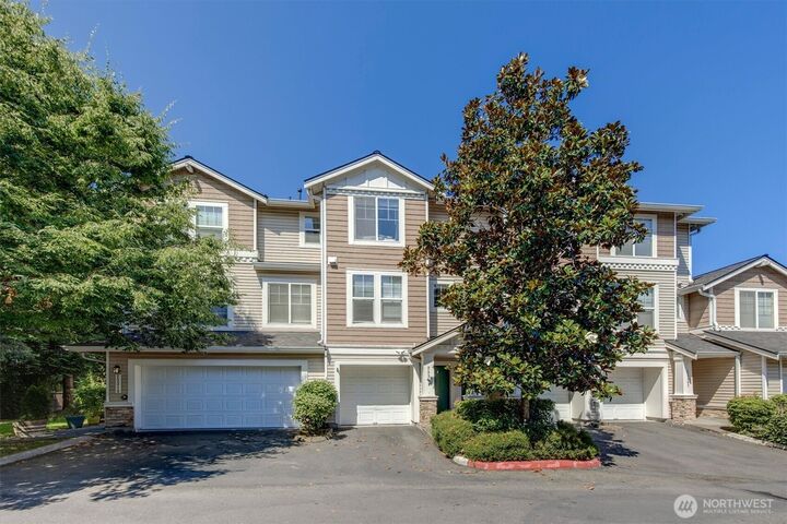 Property Photo:  23311  61st Place S 18-2  WA 98032 