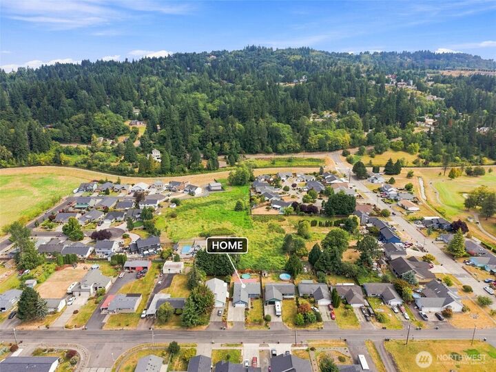 Property Photo: 4236 Pennsylvania WA 98632