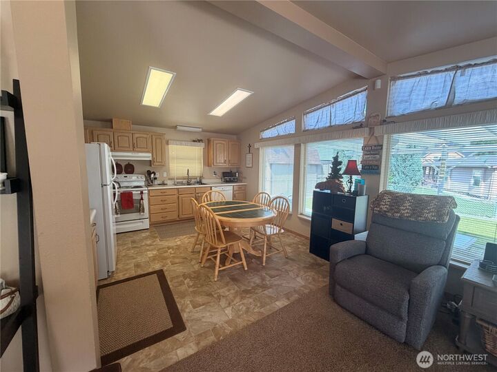 Property Photo: 616 Hunter Avenue SW WA 98848
