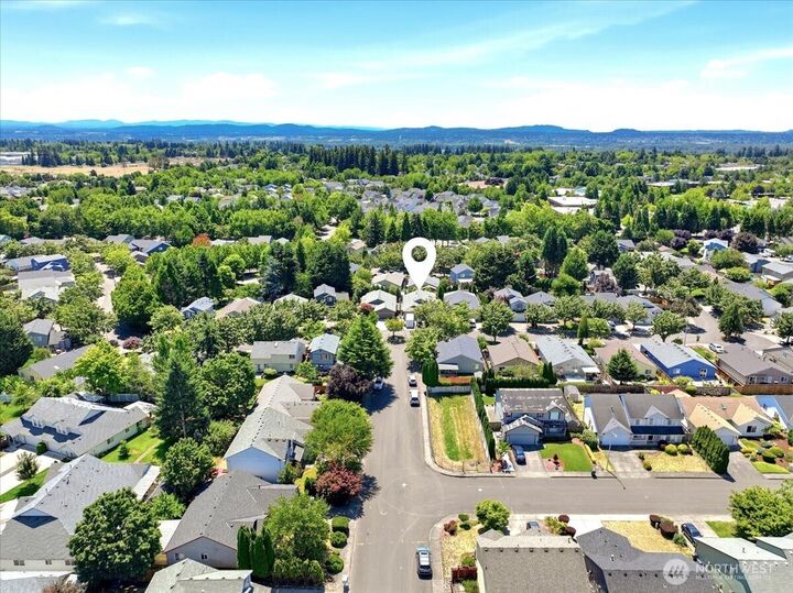 Property Photo:  17021 SE 18th Street  WA 98683 