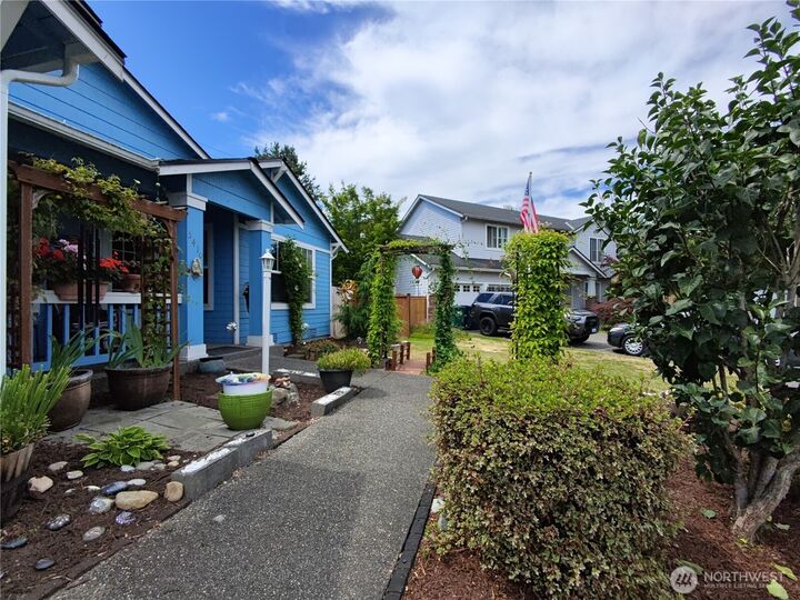 Property Photo: 5410 64th Place NE WA 98270