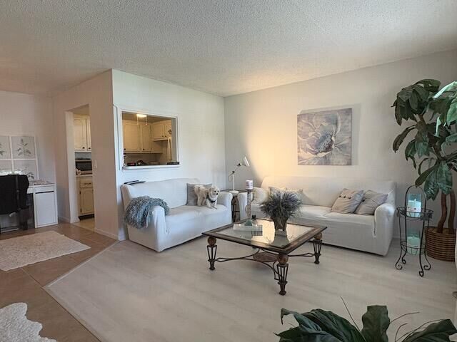 Property Photo:  361 Windsor P  FL 33417 