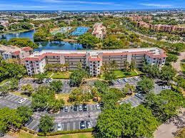 Property Photo: 2105 Lavers Circle 403 FL 33444