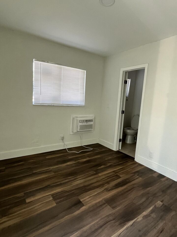 Property Photo: 2300 NW 6th Street 4 FL 33311