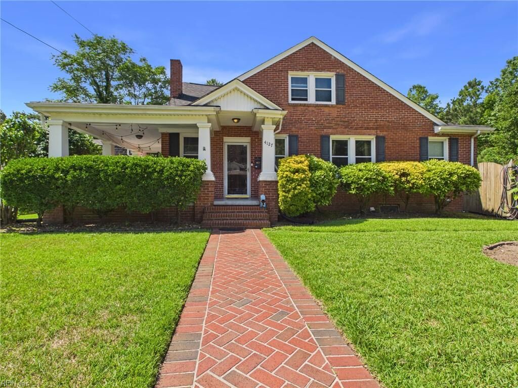 Property Photo:  4127 W Greenway Ct  VA 23707 