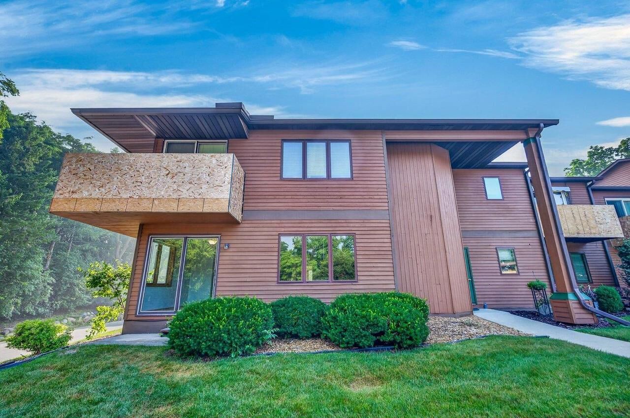 Property Photo:  818 S Gammon Road  WI 53719 