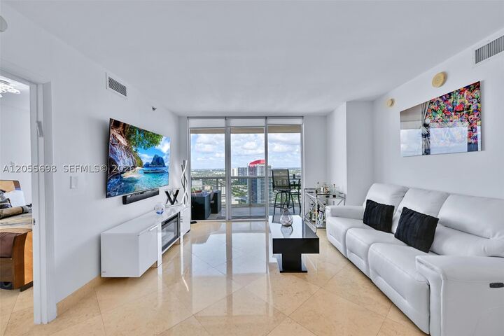 Property Photo: 1850 S Ocean Dr 3207 FL 33009