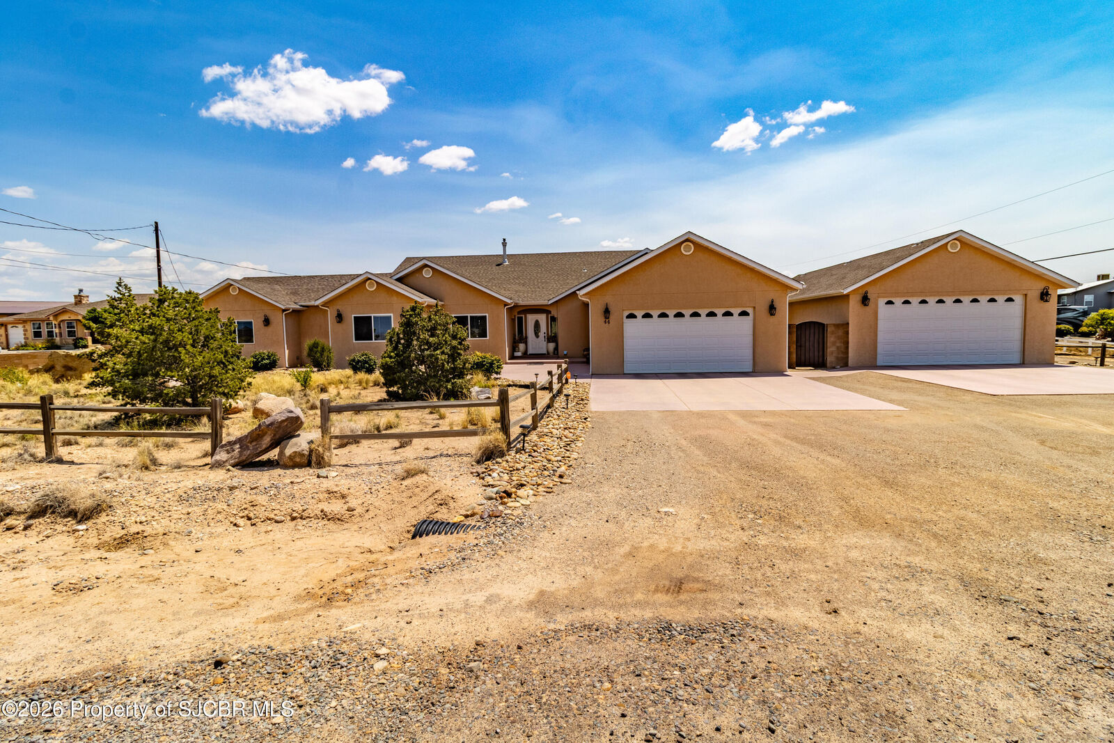 Property Photo: 44 Road 3782 NM 87401