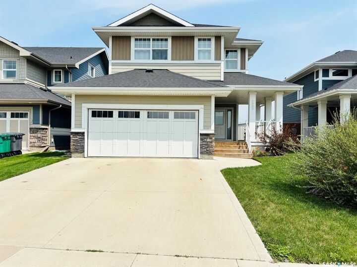 255 Eaton Crescent — photo 1