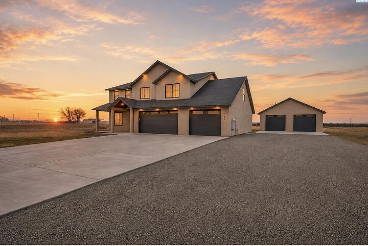 Property Photo:  184 Taylor Lane  WA 99301 