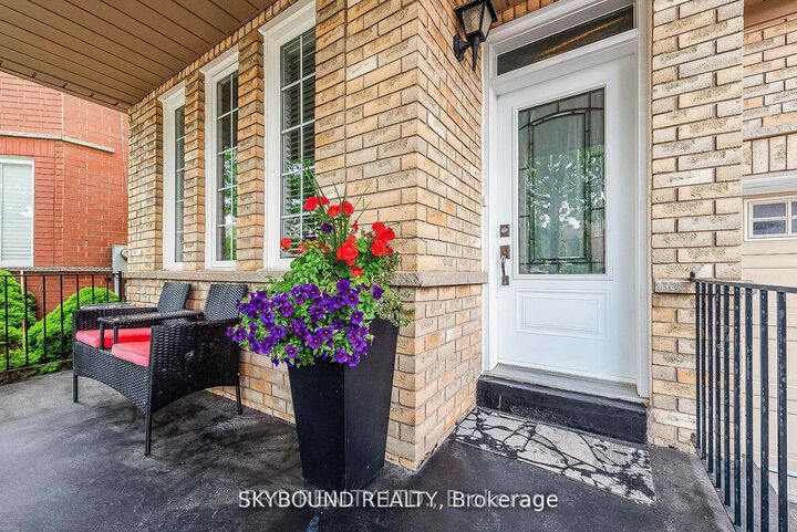 Property Photo: 66 Skylark Drive ON L4H 2C4