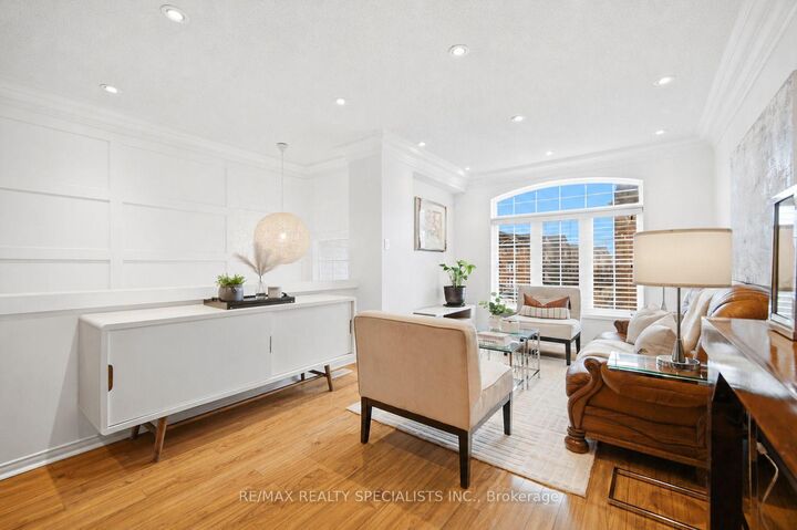 Property Photo: 3378 Redpath Circle ON L5N 8R1