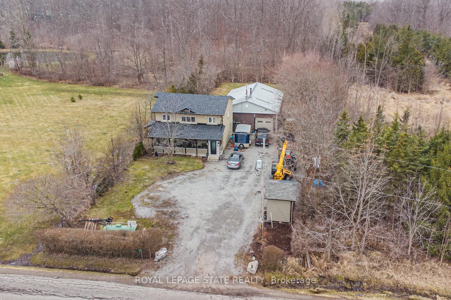 Property Photo: 443 Eleventh Road E ON L8J 3N4