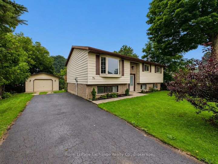 Property Photo: 453 Elgin Street ON N2Z 2V4