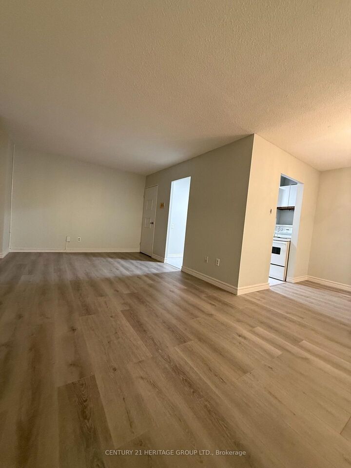 Property Photo: 1950 Kennedy Road 1202 ON M1P 4S9