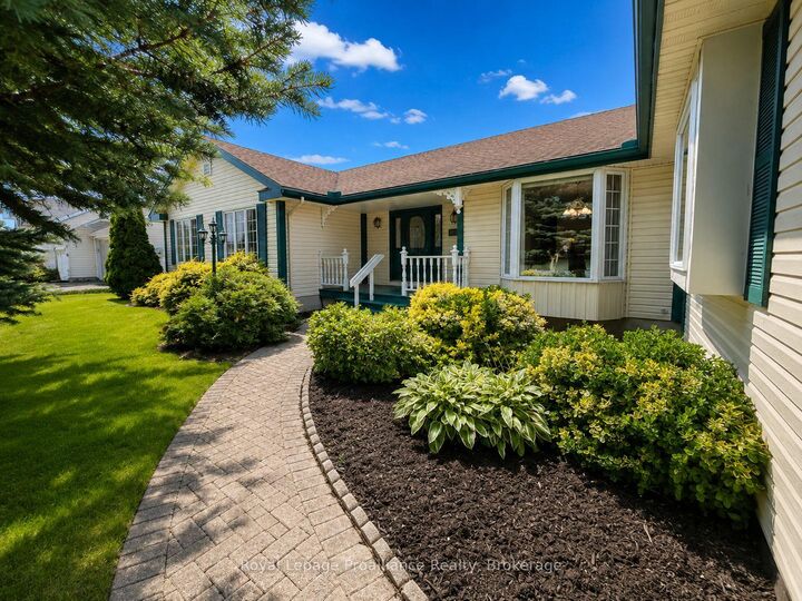 Property Photo: 88 Westwind Crescent ON K0K 3L0