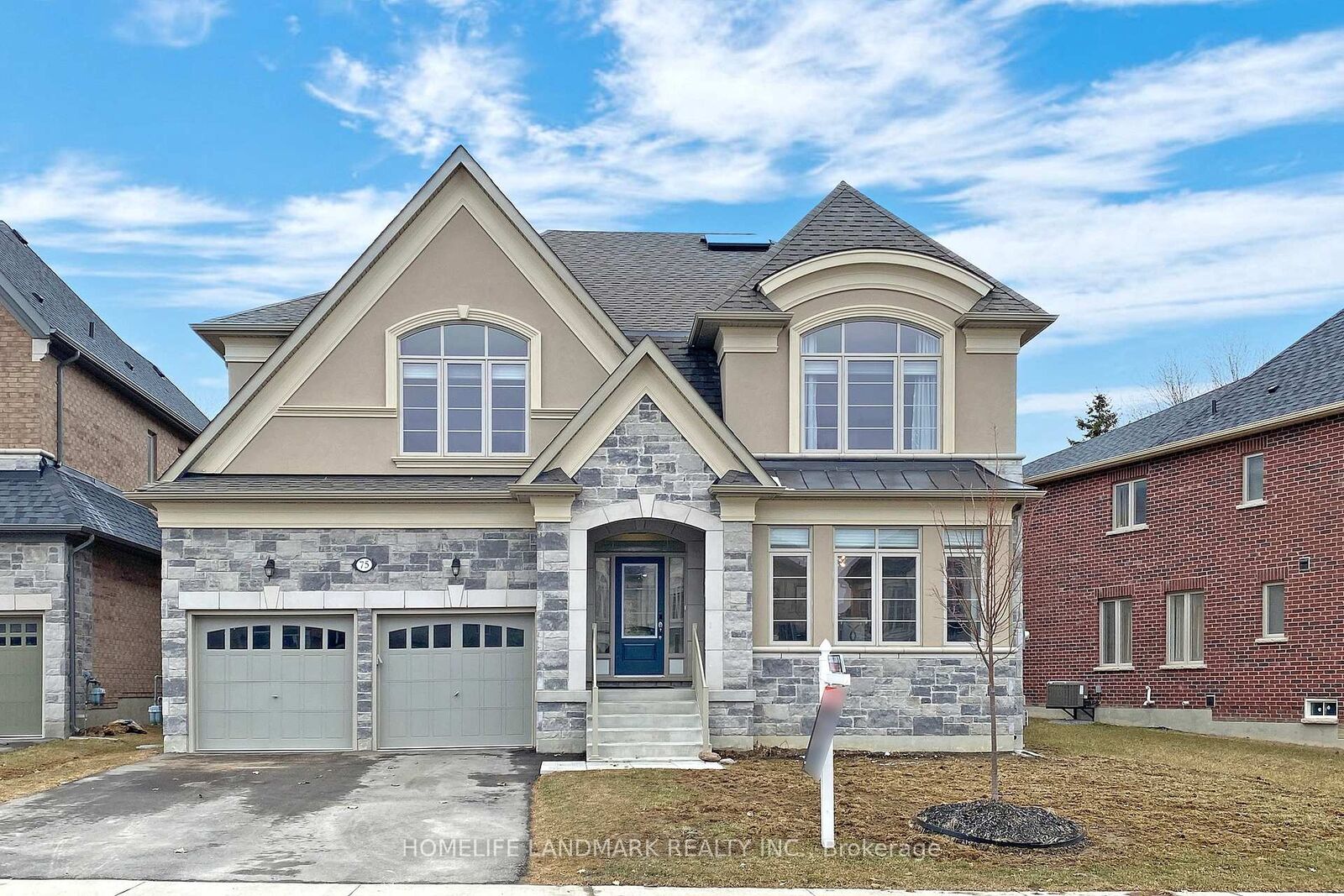 Property Photo: 75 Mitchell Place ON L3Y 7N6