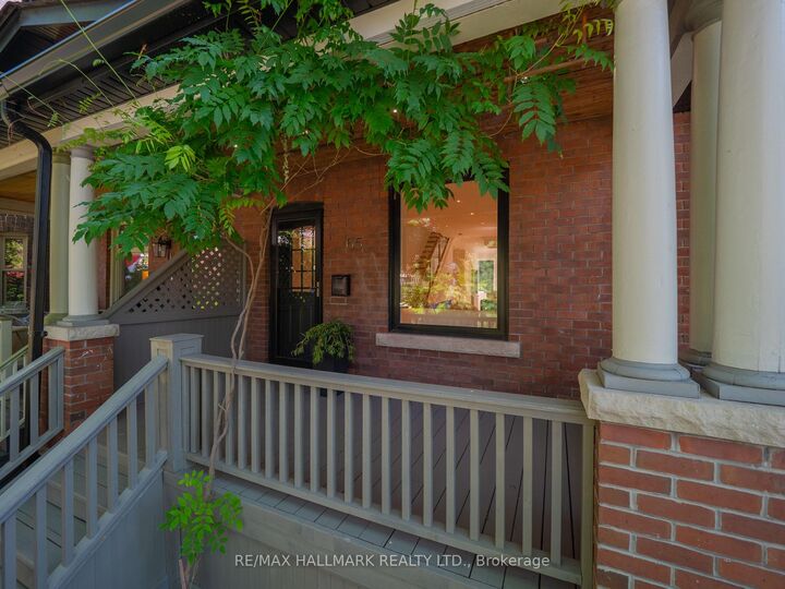 Property Photo: 65 Hampton Avenue ON M4K 2Y7
