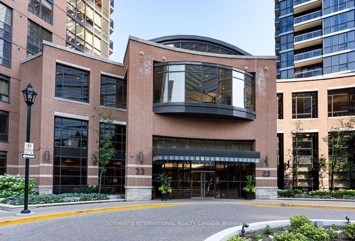 Property Photo:  23 Sheppard Avenue E 2505  ON M2N 0C8 