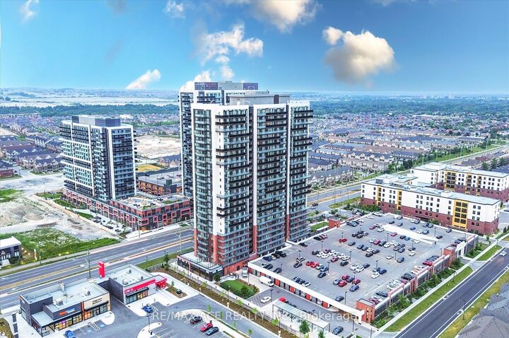 Property Photo: 2550 Simcoe Street N 809 ON L1L 0R5