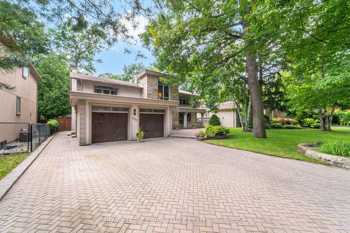2130 Autumn Breeze Drive N — photo 1