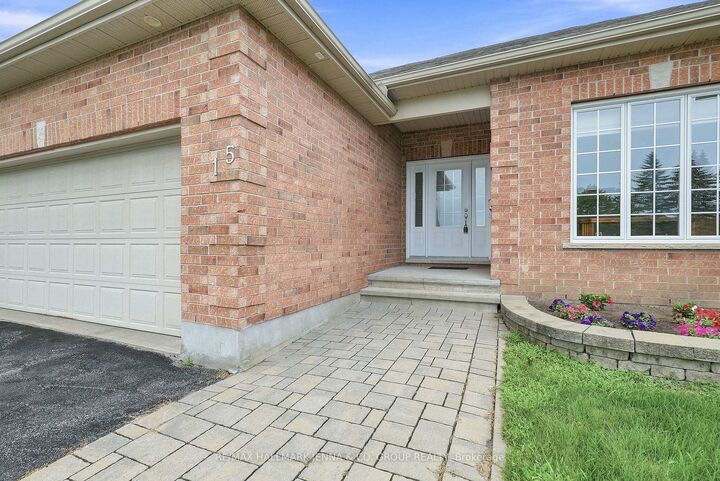 Property Photo: 15 Baywood Drive ON K2S 2G2