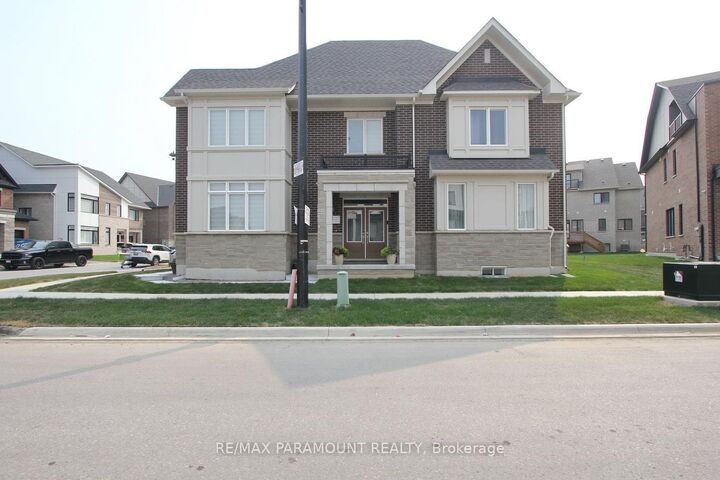 24 Kings Hill Drive — photo 1