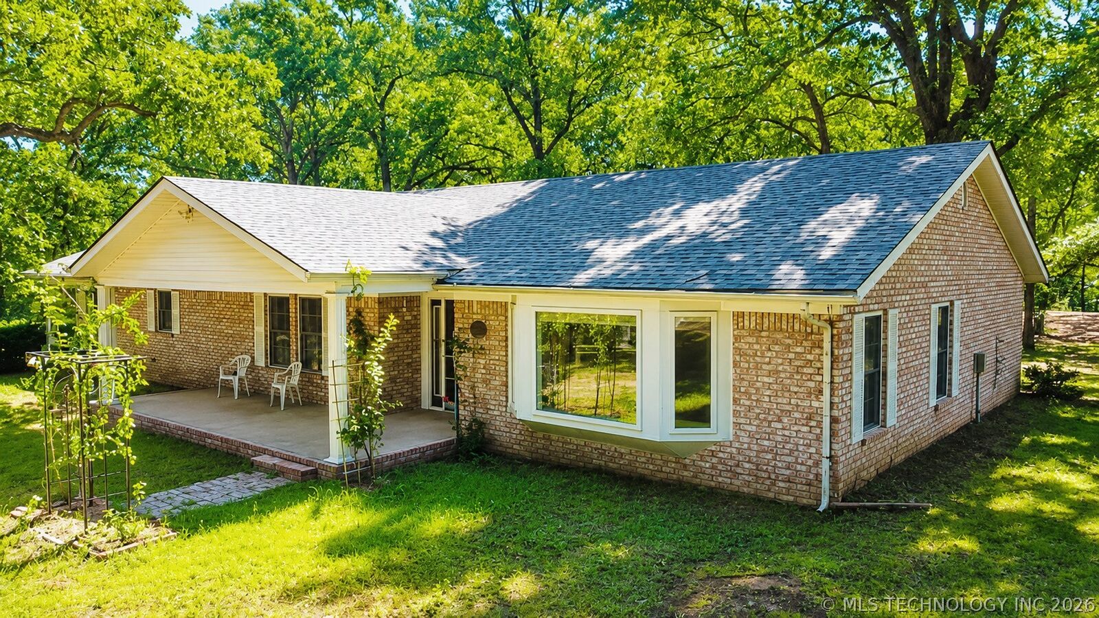 Property Photo: 3260 Howard Road OK 74421