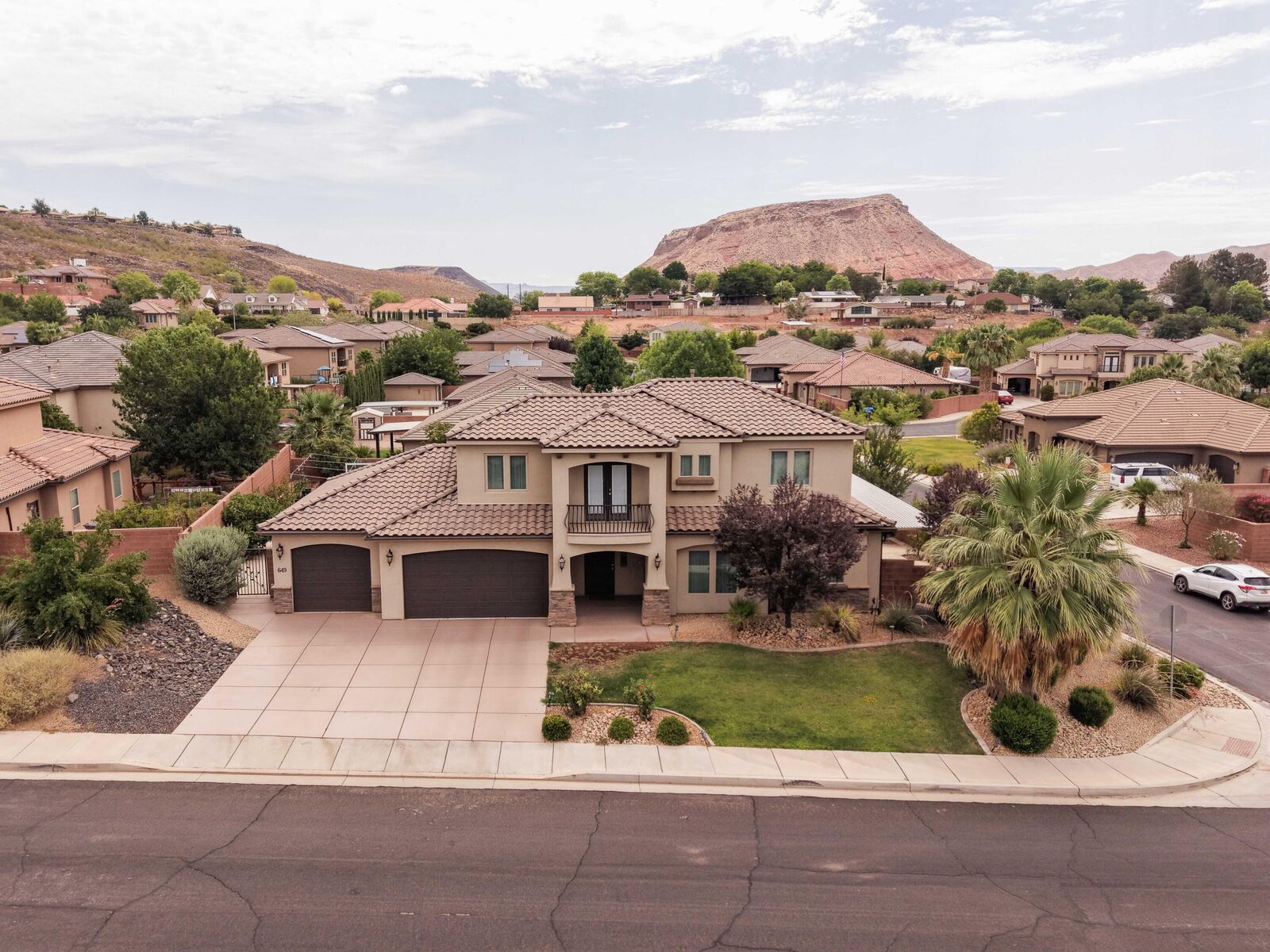 Property Photo: 649 S Haley Dr UT 84780
