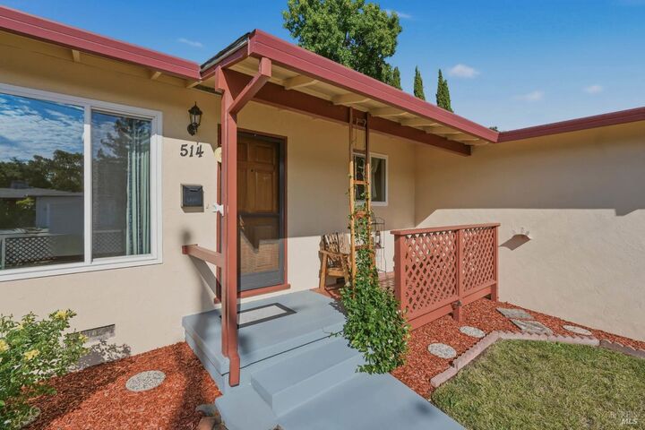 Property Photo:  514 Corlano Avenue  CA 95404 