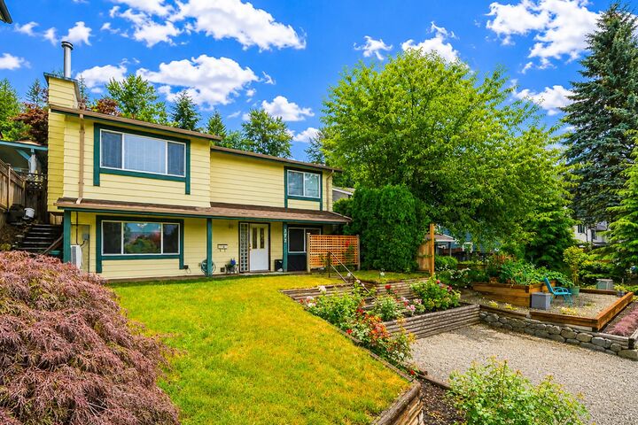 Property Photo: 772 Appleyard Court BC V3H 3X1