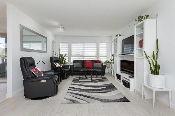 Property Photo:  2951 Silver Springs Boulevard 511  BC V3E 3S4 