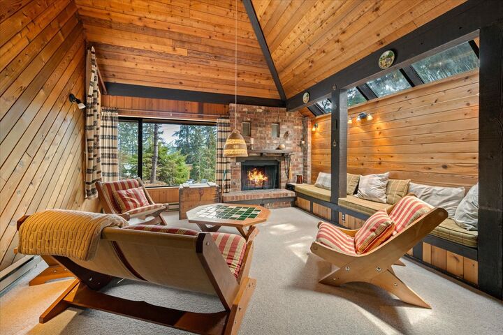 Property Photo: 9230 Pinetree Place BC V0N 1B9