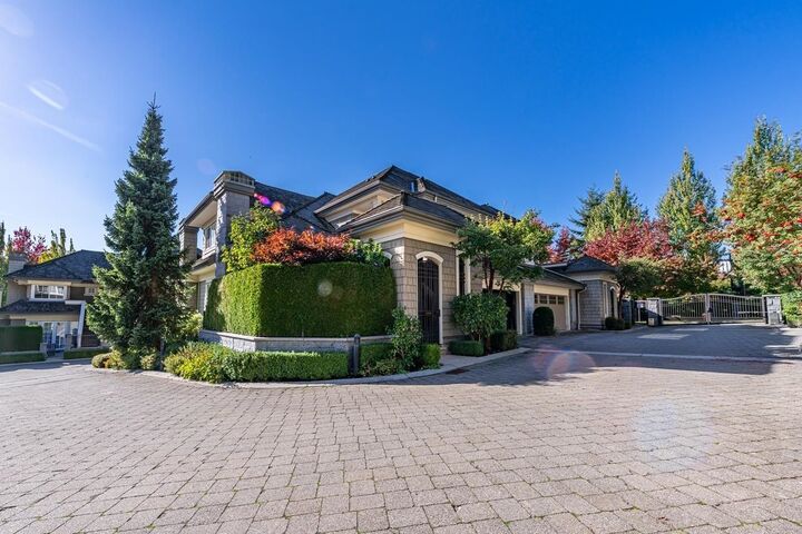 6386 Larkin Drive — photo 1