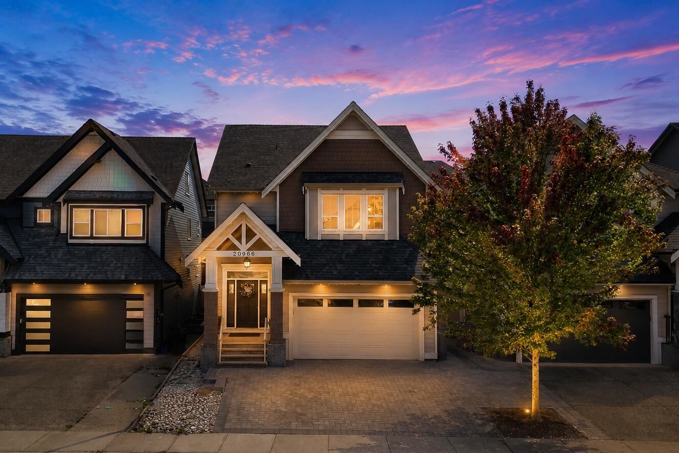 Property Photo: 20966 80B Avenue BC V2Y 0R2