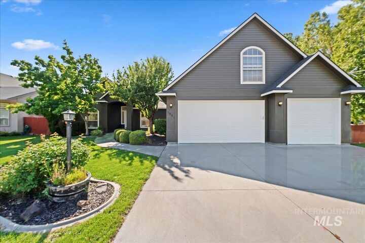 Property Photo:  3901 N Price Way  ID 83646 