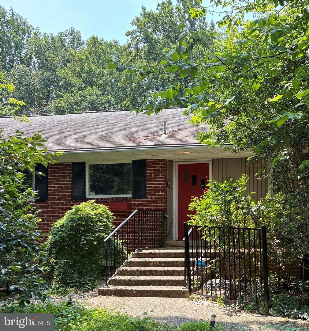 Property Photo: 3152 Holmes Run Road VA 22042