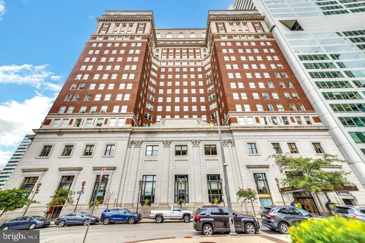 Property Photo: 1600 Arch Street 18 1905 PA 19103