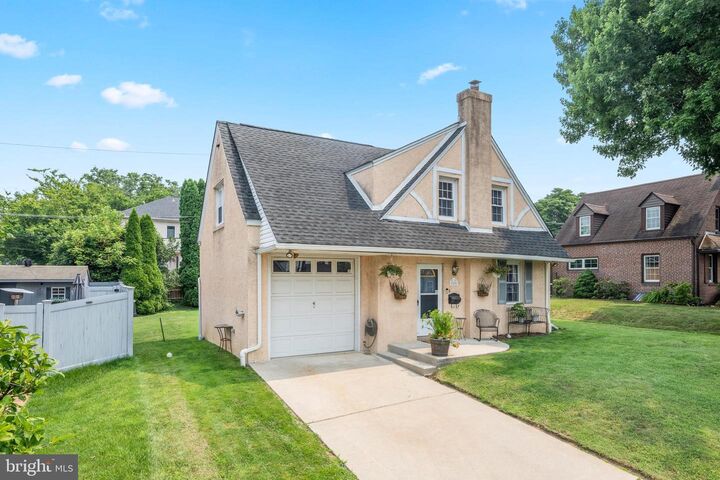 Property Photo: 2326 S Gilinger Road PA 19444
