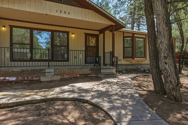 Property Photo: 1209 N Gila Drive AZ 85541