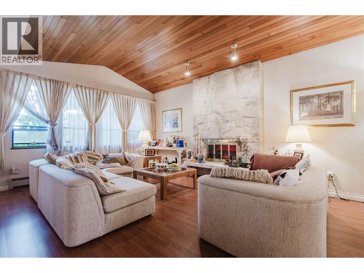 Property Photo:  3230 Garden Drive  BC V5N 4Y1 