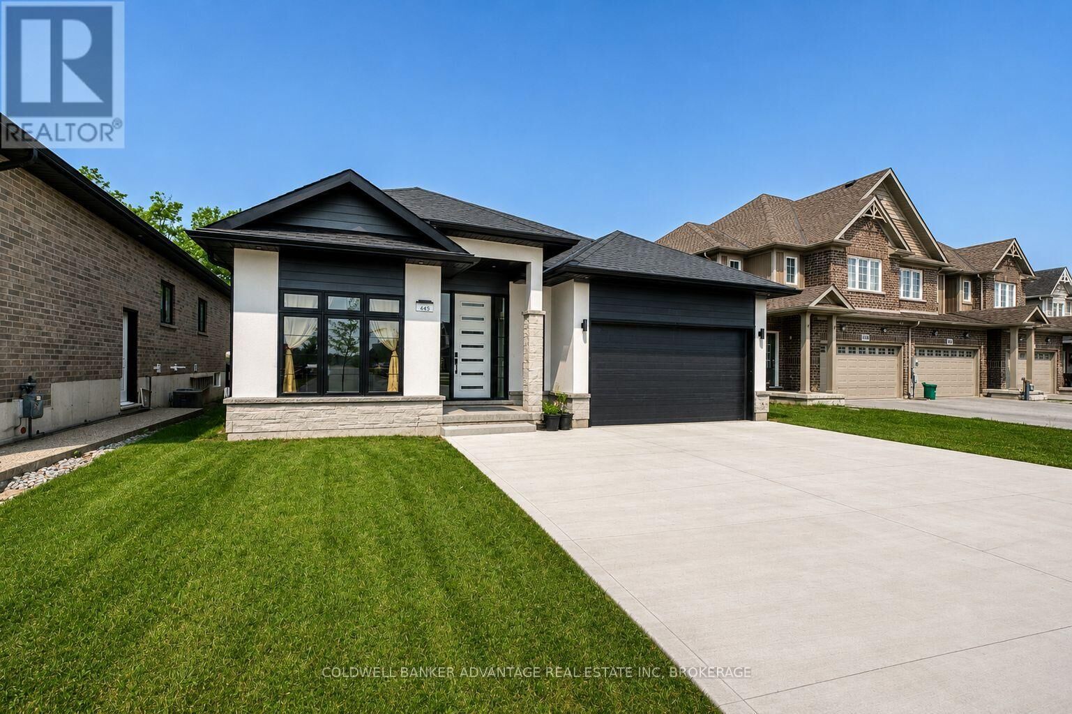 Property Photo:  445 Julia Drive  ON L3C 0E7 
