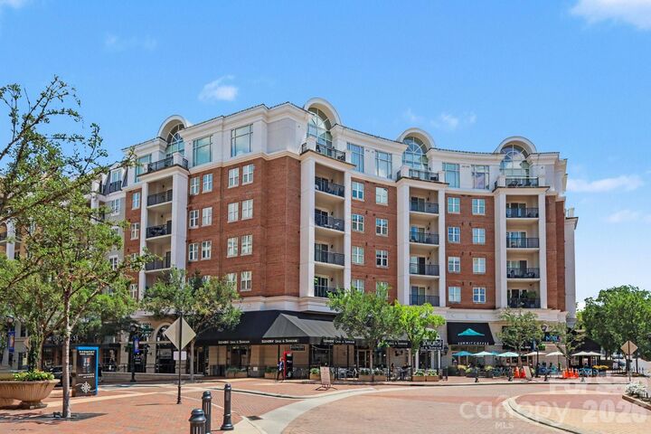 Property Photo: 4625 Piedmont Row Drive 417 NC 28210
