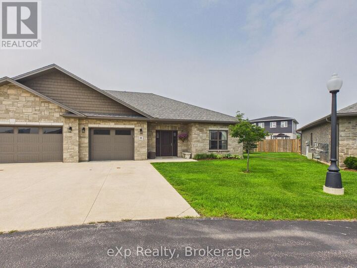Property Photo: 1050 Waterloo Street 11 ON N0H 2C3