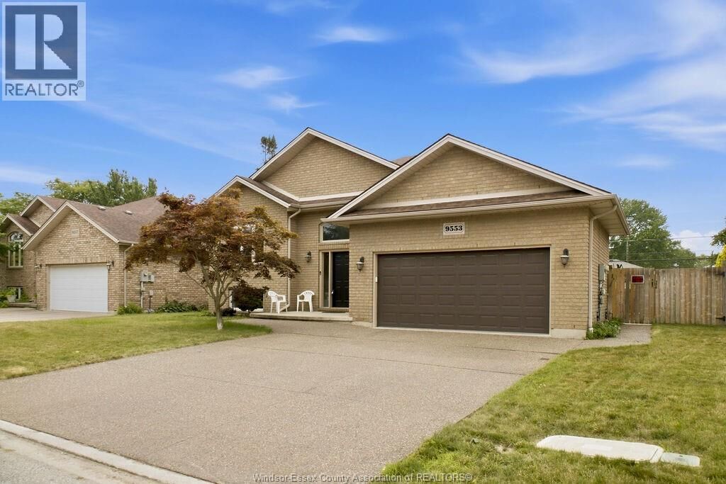 Property Photo: 9553 Manitou ON N8P 1H8