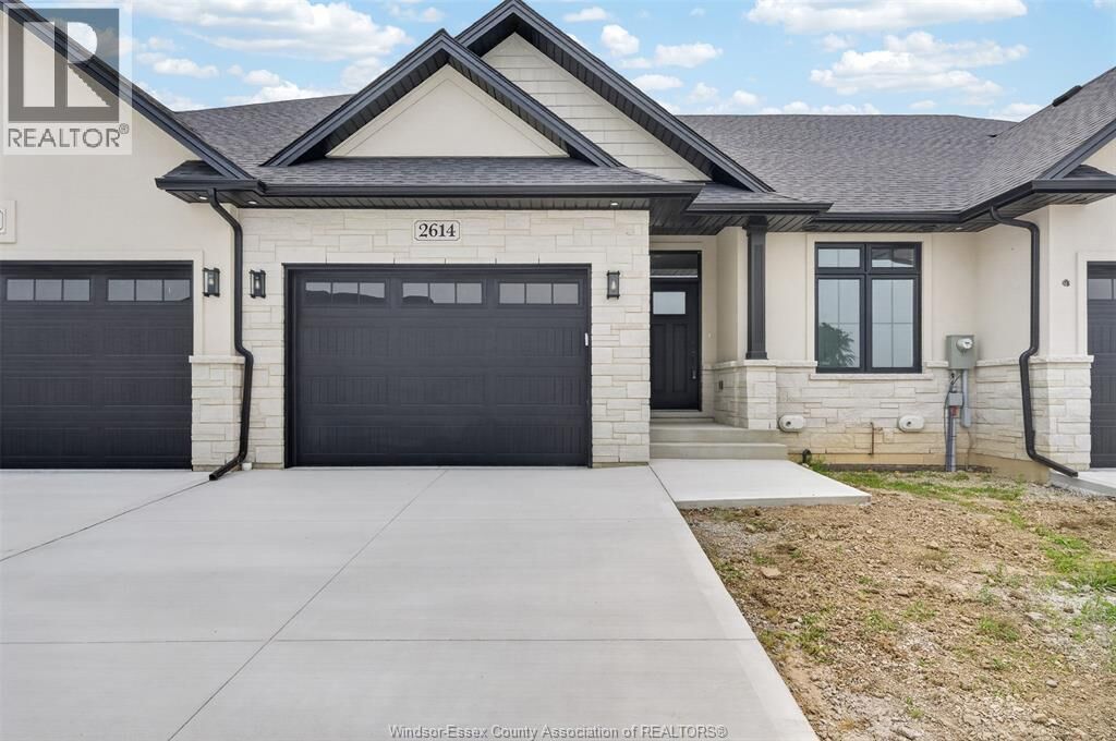 Property Photo: 2614 Barkley Avenue ON N8P 0E9