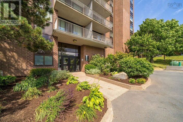 Property Photo: 5572 North Ridge Road 6 NS B3K 5K2