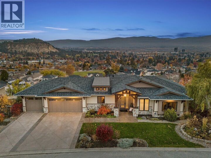 747 Traditions Crescent — photo 1