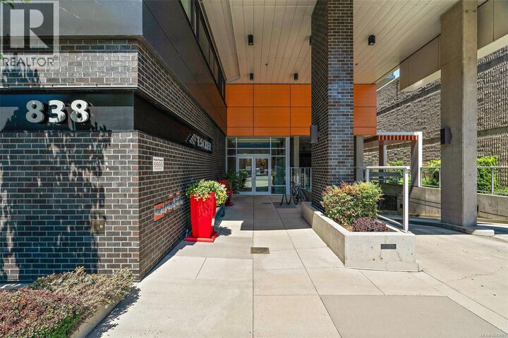 Property Photo:  838 Broughton Street 808  BC V8W 1E4 